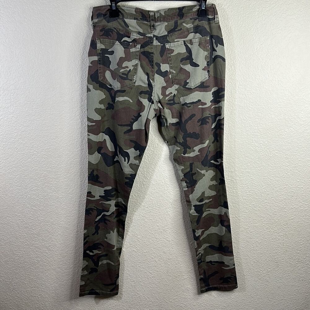 Sanctuary Porkchop Twill Pants - Picture 2 of 8